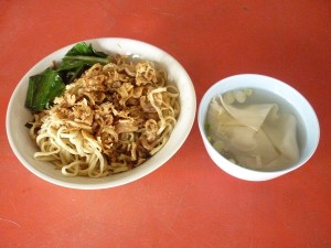 Mie Ayam Pangsit Rebus